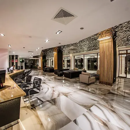 Semesteranläggning (resort) Premier Cuisine - Full Board 4*