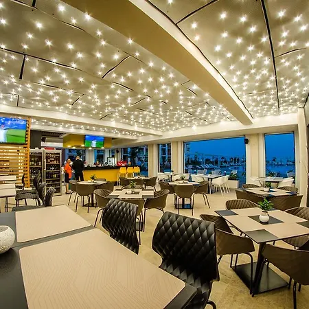 Semesteranläggning (resort) Premier Cuisine - Full Board Slăntjev Brjag