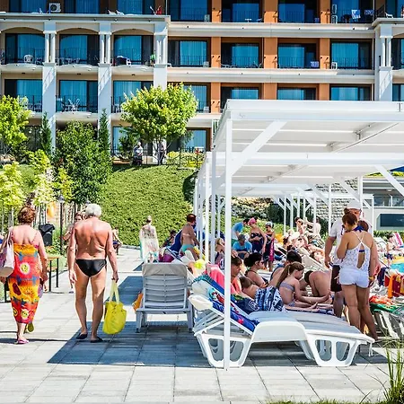 Semesteranläggning (resort) Premier Cuisine - Full Board